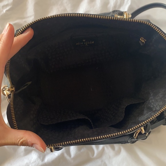 Kate Spade medium purse with detachable long strap - Picture 7 of 12